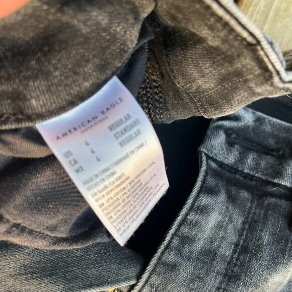 American Eagle Black Distressed Hi-Rise Jegging Curvy Jeans Size 4 - Picture 9 of 10